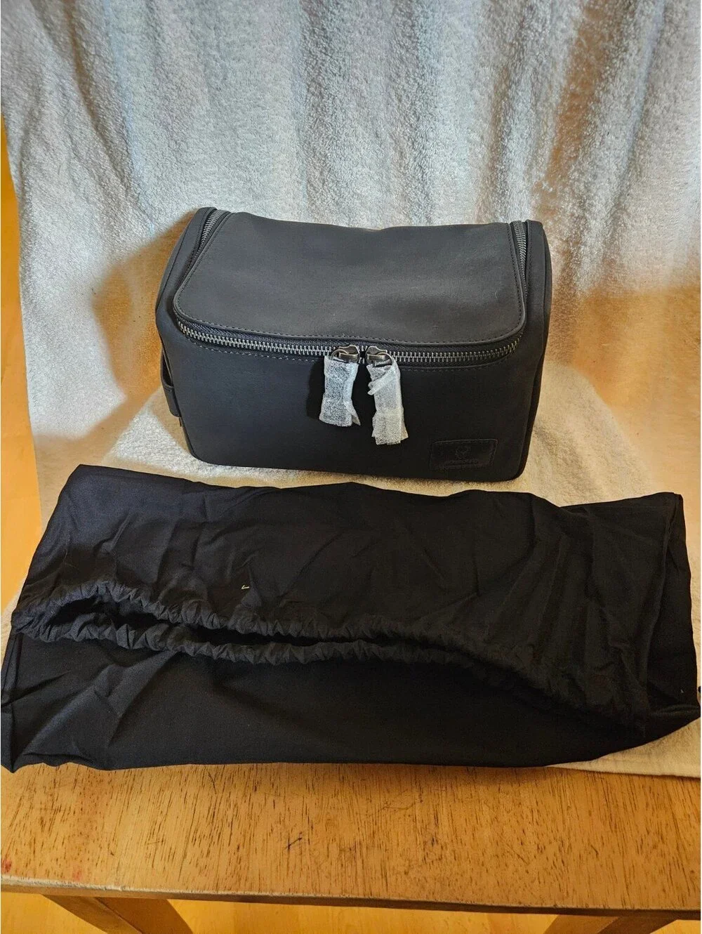 DONBOLSO Helsinki Leather Toiletry Bag Dopp Kit Vintage Black NWT